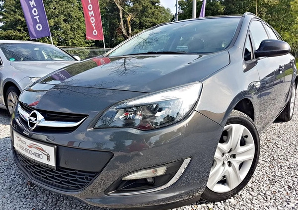 Opel Astra cena 29900 przebieg: 123000, rok produkcji 2012 z Łobżenica małe 631